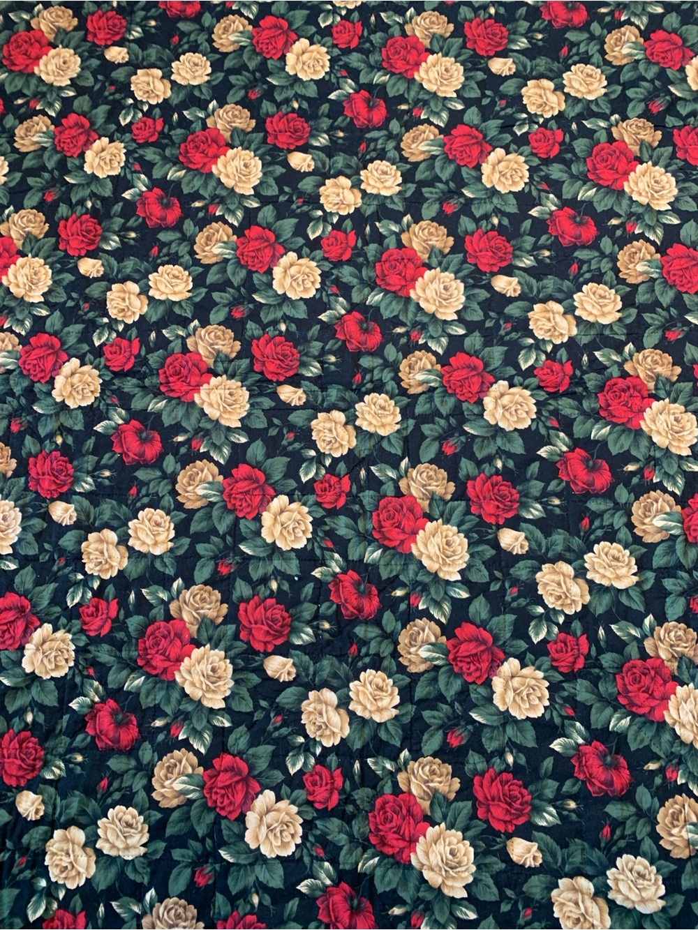 Vintage handmade “Texas Rose” Patchwork Quilt (1995)- Cottagecore Floral Blanket - Picture 3 of 6